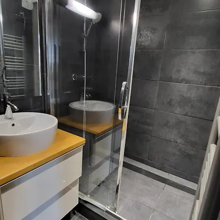 Studio Les Combettes E Apartment *